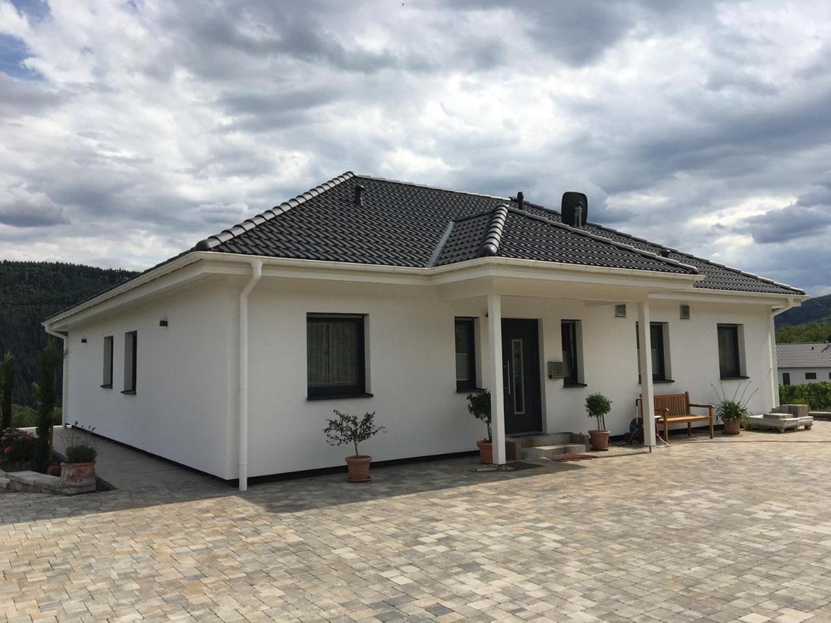 Neu - Premium-Ferienhaus Mosel-Sonne Verbandsgemeinde Verbandsgemeinde Traben-Trarbach Buitenkant foto