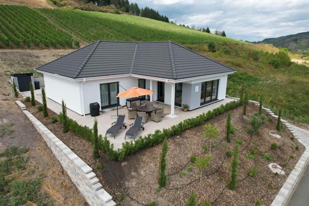 Neu - Premium-Ferienhaus Mosel-Sonne Verbandsgemeinde Verbandsgemeinde Traben-Trarbach Buitenkant foto
