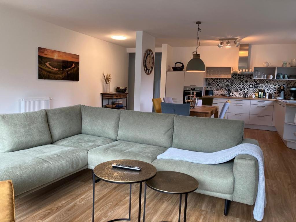 Neu - Premium-Ferienhaus Mosel-Sonne Verbandsgemeinde Verbandsgemeinde Traben-Trarbach Buitenkant foto